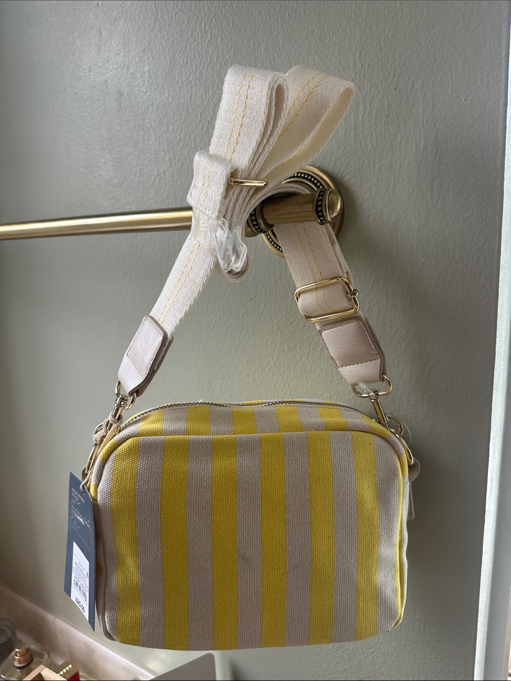 🔥Women’s Yellow Stripe Crossbody Bag with Adjustable Cream Strap